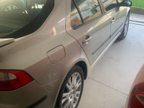 2004 Renault Laguna